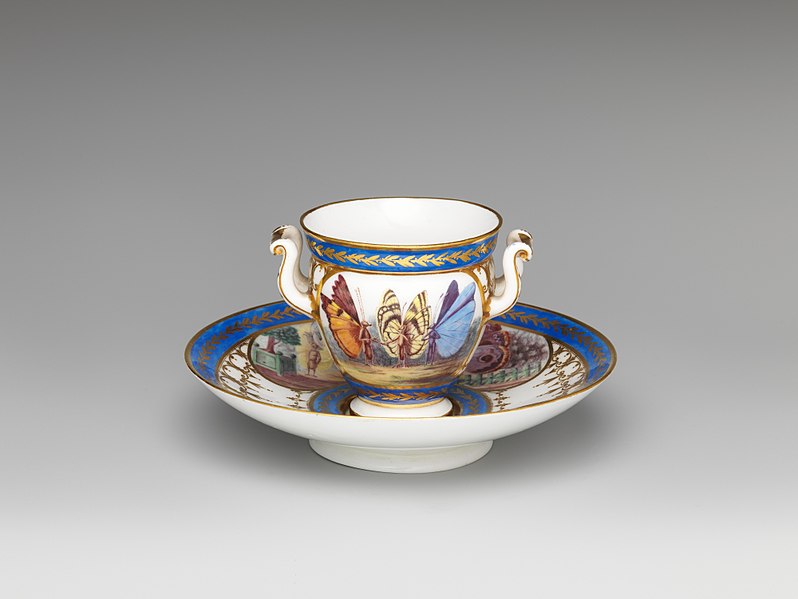 File:Cup (tasse à l'étrusque) and saucer MET DP156011.jpg