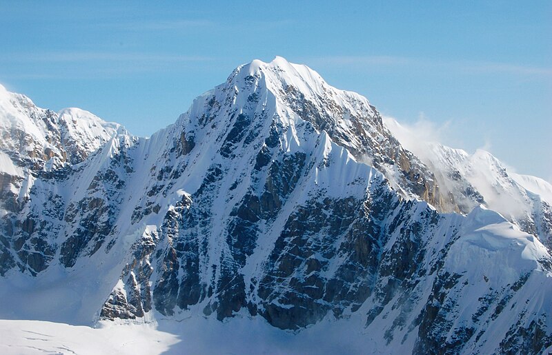 File:Denali Flightseeing - Kahiltna Queen.jpg