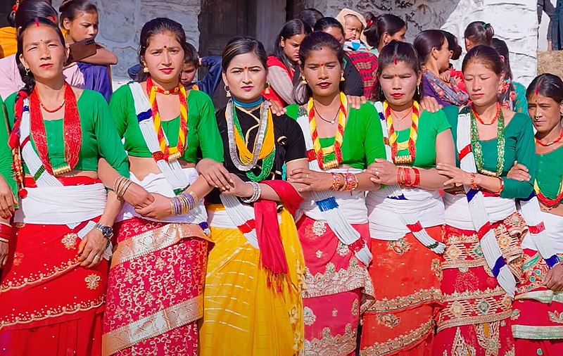 Uttarakhand Tourism - Kumaoni or Garhwali weddings of the ethnic  communities in Uttarakhand are very simple, although the various rites and  rituals before, during and after thewedding are quite intricate. The  traditional