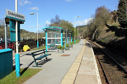 Dolwyddelan Railway Station (geograph 3438770).jpg