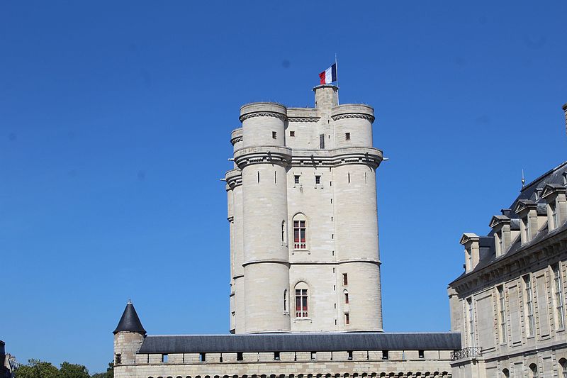 File:Donjon Château Vincennes 7.jpg