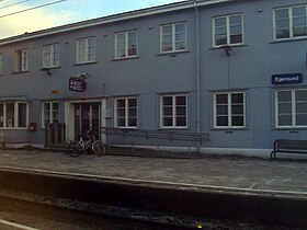 Szemléltető kép az egersundi állomásról