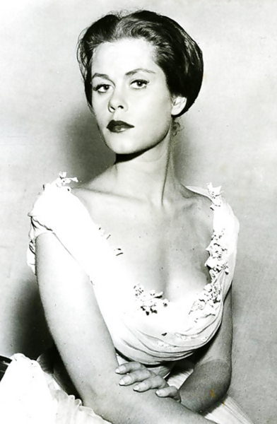 File:Elizabeth Montgomery - Press Photo (1960).png