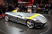 Ferrari Monza SP1 auf dem Pariser Autosalon 2018