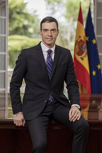 File:Foto oficial del presidente del Gobierno Pedro Sánchez 2023.jpg