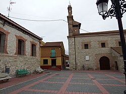 Fuente el Olmo de Íscar Ana Meydanı