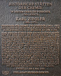 GDCh anıt plaketi Karl Ziegler.jpg