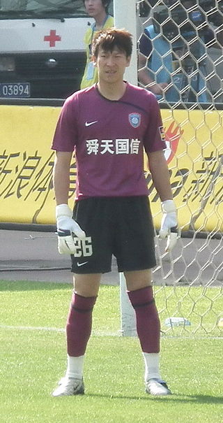 <span class="mw-page-title-main">Guan Zhen</span> Chinese footballer