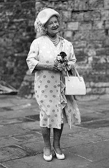The Queen Mother at Dover Castle, by Allan Warren H.M. The Queen Mother Allan Warren.jpg