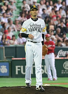 HAWKS18-ARAKAKI.jpg