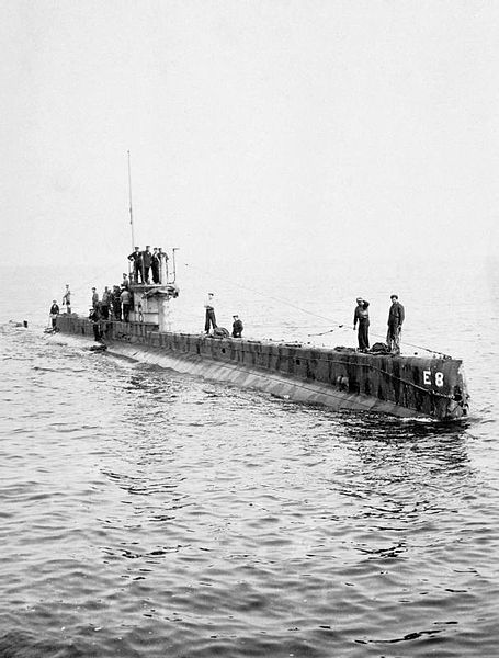 File:HMS E8 1916 IWM HU 057612.jpg