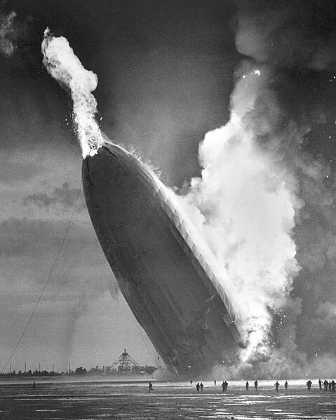 File:Hindenburg disaster, 1937.jpg