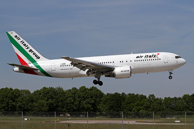 File:I-AIGI 767-200 (5703433717) (2).jpg