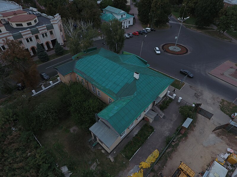 File:Kapnist House - Aerial view - 41.jpg