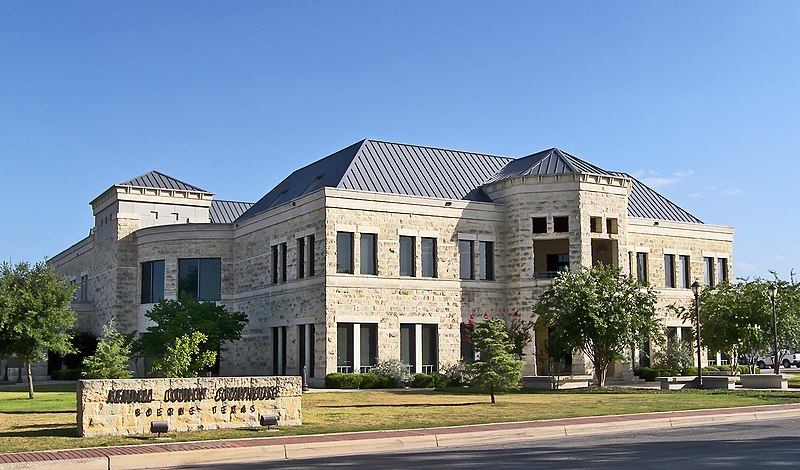 File:Kendall county courthouse.jpg