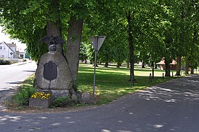 Kriegerdenkmal Leezen (Holstein).Lage.ajb.jpg