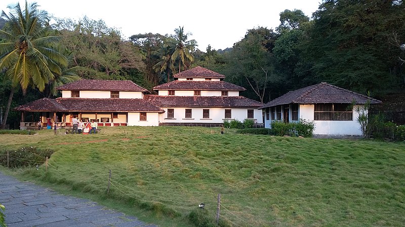 File:Kuvempu's House In Kuppalli.jpg