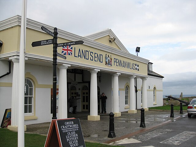 The tourist centre at Land's End