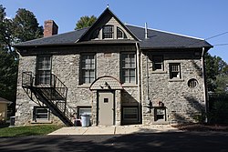 Langhorne Manor maktabi 01.JPG