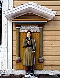 A poor man statue at Lappajärvi Church