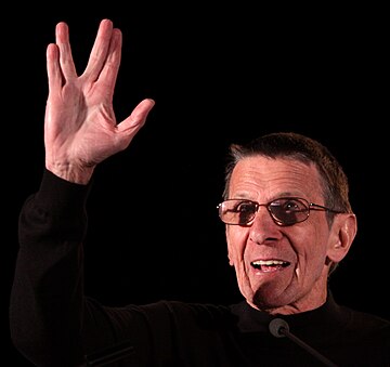 File:Leonard Nimoy by Gage Skidmore 2.jpg