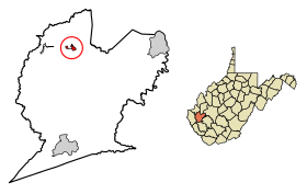 Lincoln County West Virginia Incorporated and Unincorporated areas Hamlin Highlighted.svg