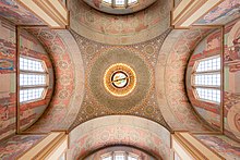 L'intérieur de la Richard J. Riordan Central Library (en) à Los Angeles. Juillet 2017.