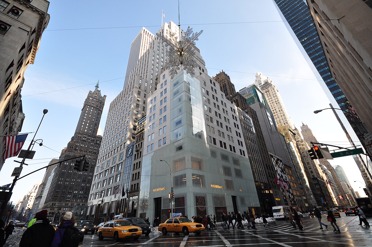 File:Louis Vuitton Fifth Avenue New York City.jpg - Wikipedia