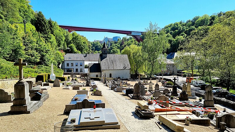 File:Luxembourg, cimetière Bons-Malades (03).jpg