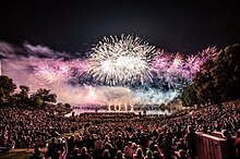 Musikfireworks show at the Munchner Sommernachtstraum 2018 Munchner Sommernachtstraum.jpg