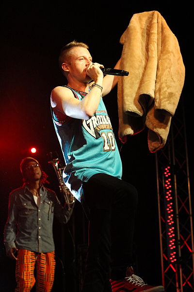 File:Macklemore (8466289960).jpg