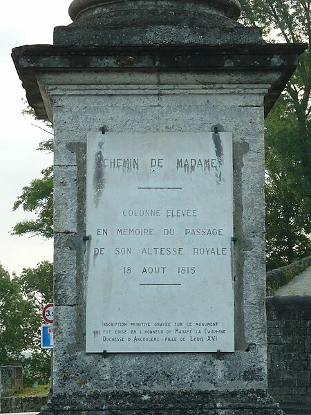 File:Marie Thérèse of France column, Angoulême, Charente.jpg