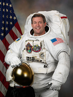 Michael Foreman (astronaut) American astronaut