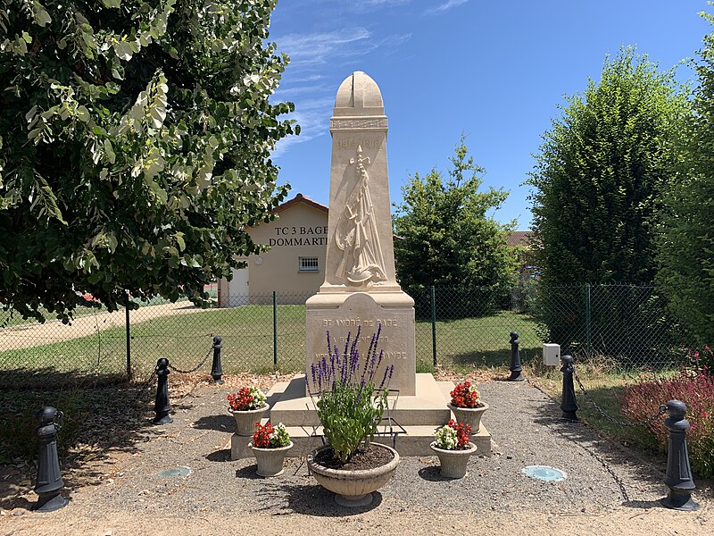 File:Monument morts St André Bâgé 34.jpg