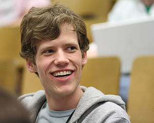 Christopher Poole: Biografia, Assumptes legals, Identitat