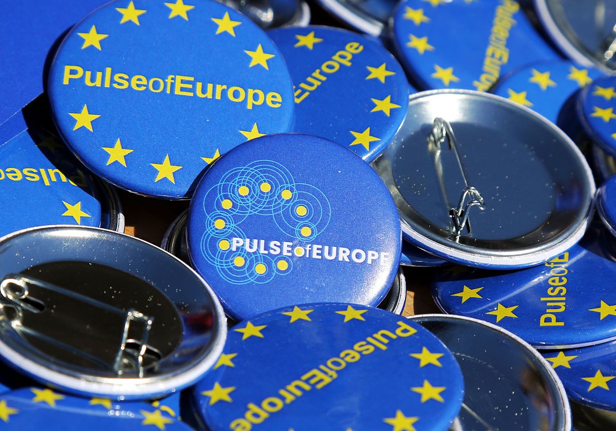 Αποτέλεσμα εικόνας για Pulse of Europe