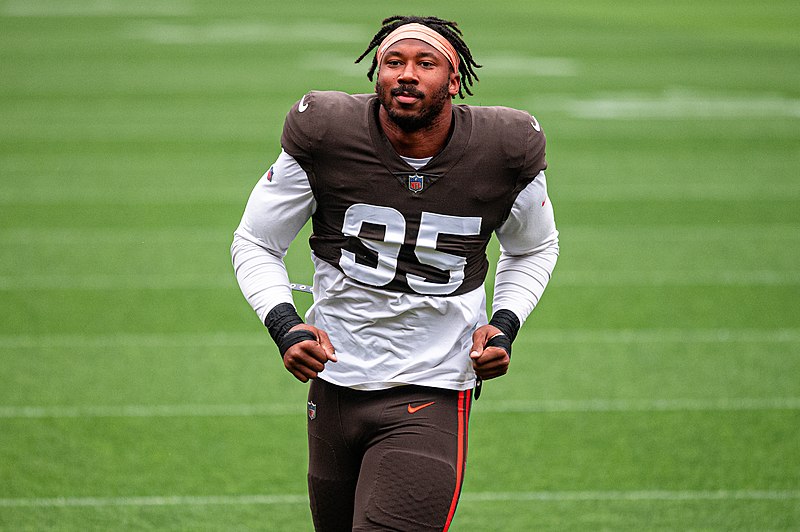 File:Myles Garrett (51372848445).jpg