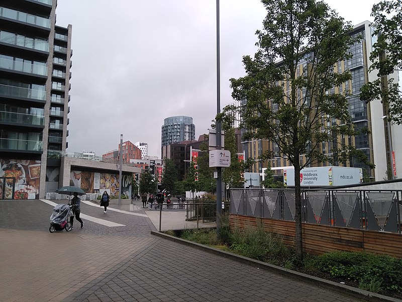 File:Olympic Way southern end, Wembley.jpg