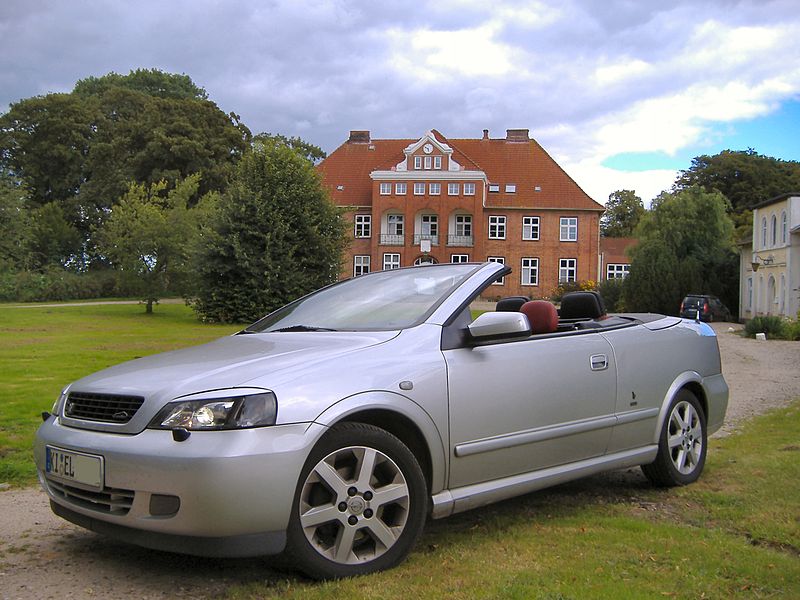 File:Opel Astra G Cabrio Seitenansicht.JPG