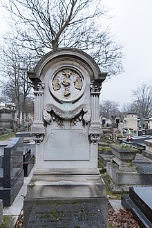 Père-Lachaise - 60. osztály - Villemain 01.jpg