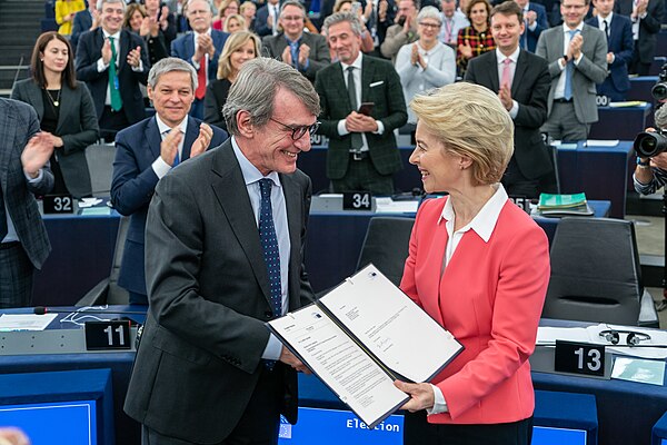 Sassoli with the newly elected President of the European Commission, Ursula von der Leyen