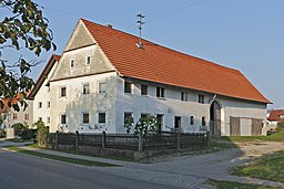 Ulmer Straße in Pleß