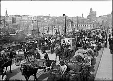 Pyrmont Bridge, circa 1902-1917. PyrmontBridge1902-1917 Kerry.jpg