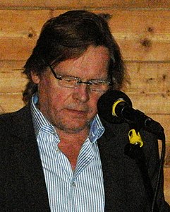 Rói Patursson 2014 (cropped).JPG