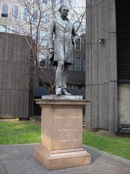 File:Robert Stephenson statue outside Euston station - geograph.org.uk - 635246.jpg