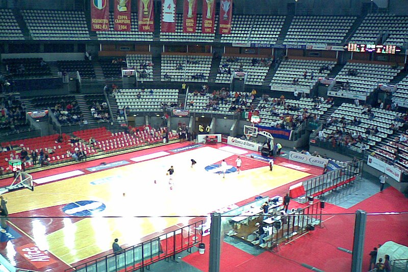 File:Roma - PalaLottomatica - Virtus Roma-Avellino 2007-08.jpg