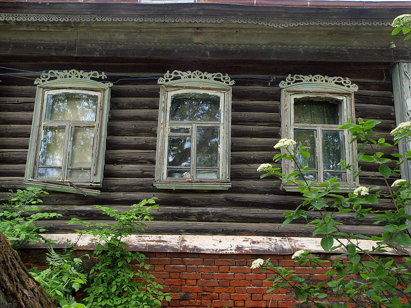 File:Ryabushki windows 08 (2).JPG