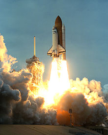 Launch of STS-87 STS-87 launch.jpg