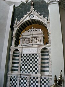 Monument to Taddeo Pepoli, Basilica of San Domenico, Bologna, 1347 San domenico, bologna, monumento a taddeo pepoli, m. 1347 01.JPG