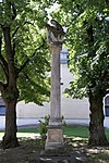 Figure shrine, Pietá column